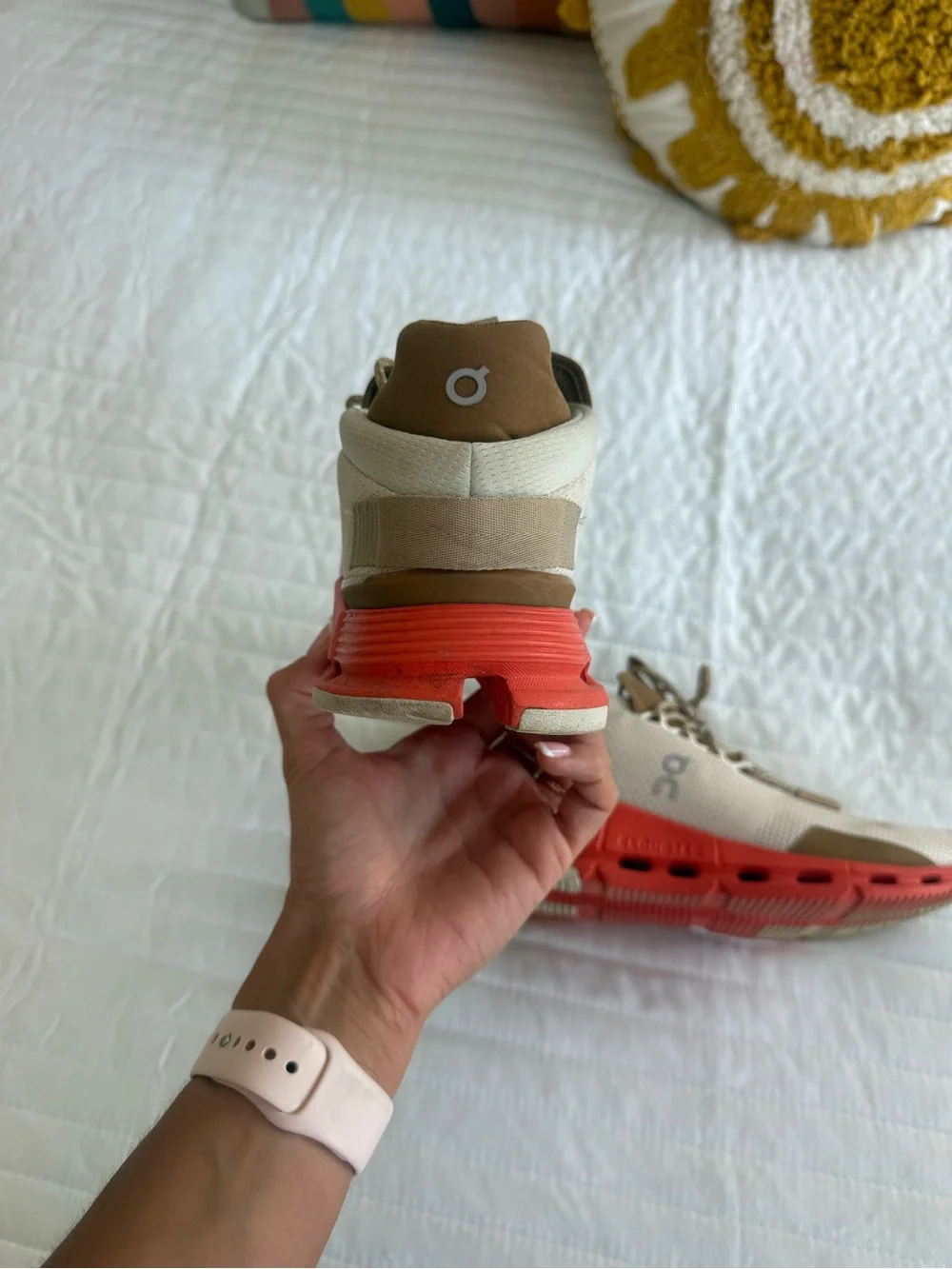 On Running Cloudnova Shoes